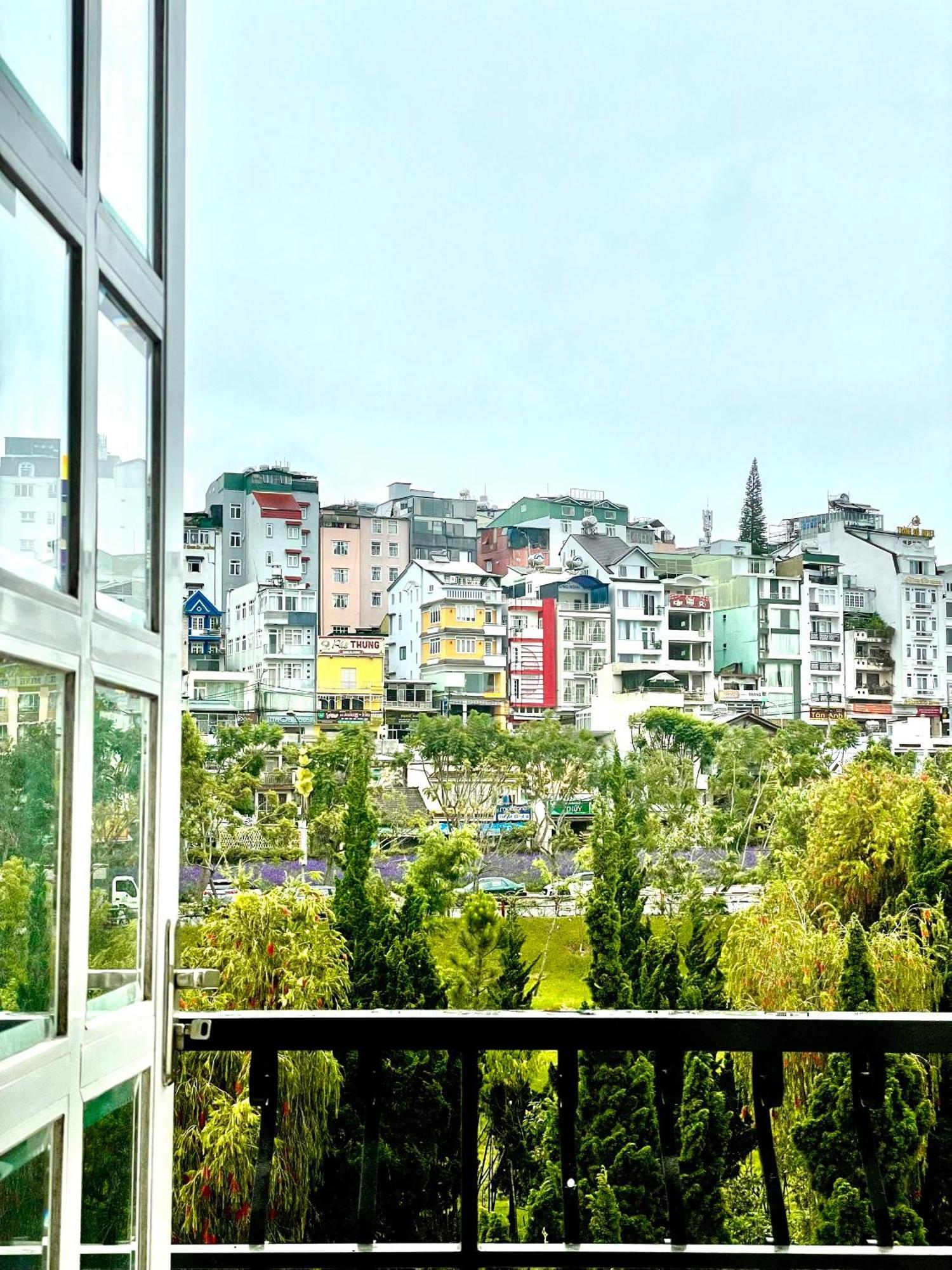 Phuong Vy Hotel 달랏 외부 사진